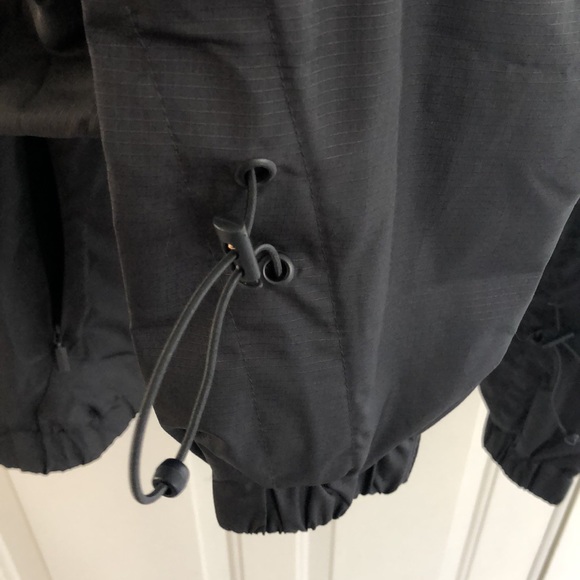 Peso Parachute Jacket - Picture 8 of 14